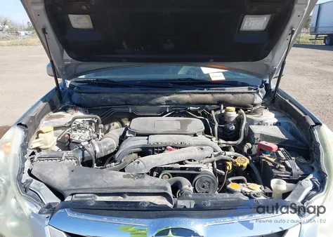 2012 Subaru Outback 2.5I Premium z USA, uszkodzony, nr VIN 4S4BRCGC2C3288005